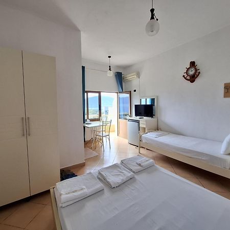 Hotel Sirena Радима Экстерьер фото