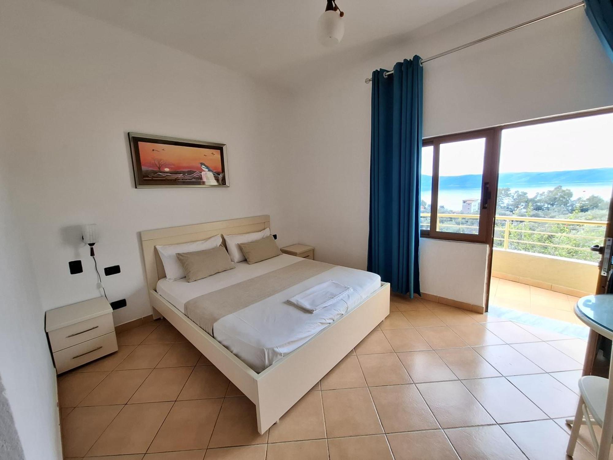 Hotel Sirena Радима Экстерьер фото