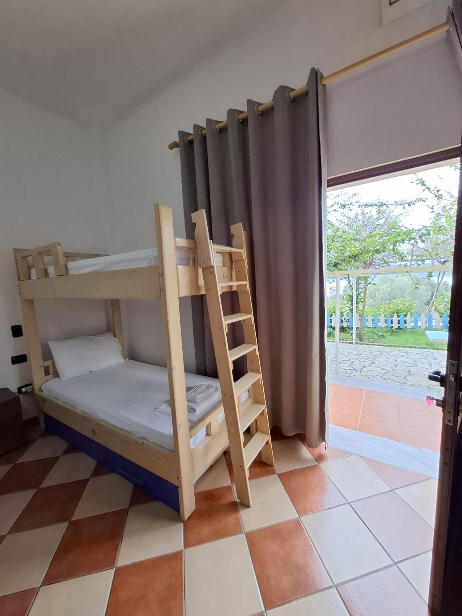 Hotel Sirena Радима Экстерьер фото